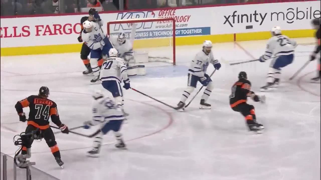 Tippett Opens Scoring Early for Flyers (TOR vs PHI)