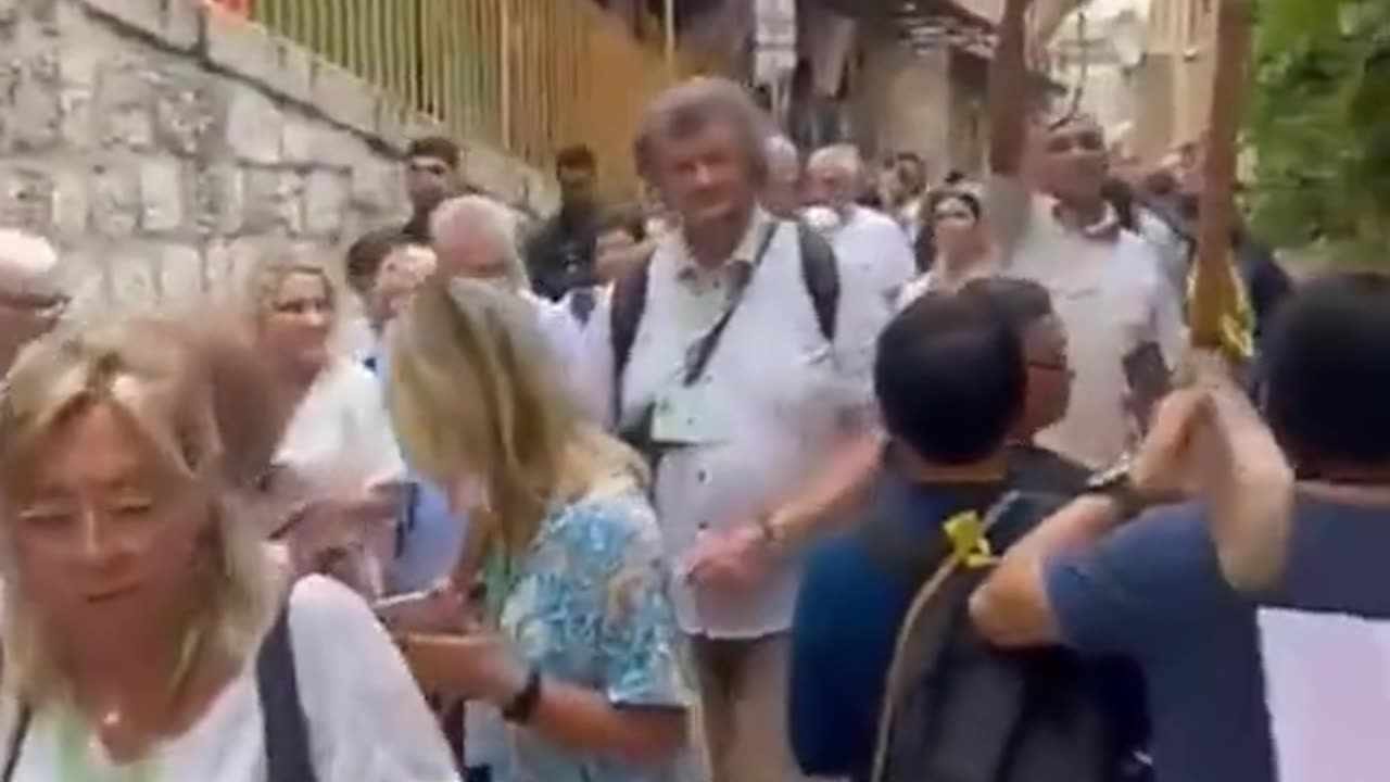 Israelis spit at Christians in Jerusalem