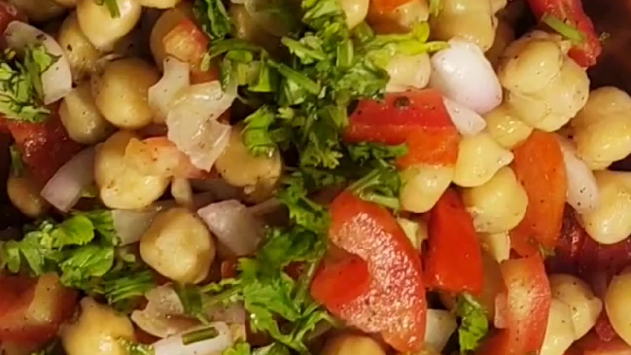 Chickpea Salad | Mona's Kitchen #shorts #shortsbeta #rumbleshorts #shortsvideo #short