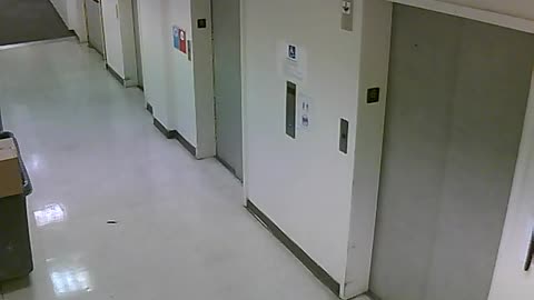 3904PSQB06FreightLobbyRear_2021-01-06_15h40min00s917ms.mp4