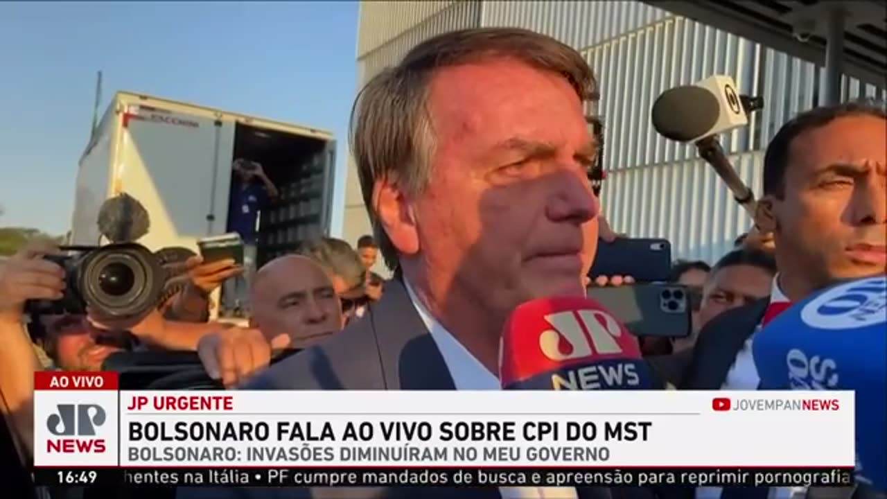 Bolsonaro fala após visita ao Senado: "Peço a Deus que Cid não tenha errado" | PRÓS E CONTRAS