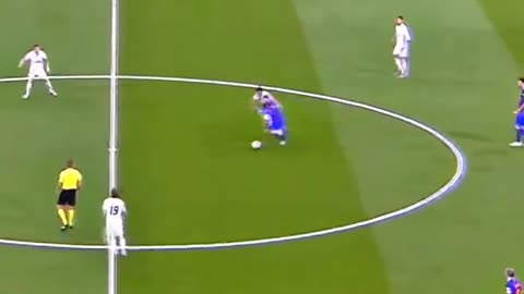Messi laughed at Cristiano Ronaldo