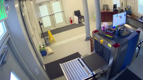 0971USCG00SouthTrailer_2021-01-06_13h40min01s743ms.mp4