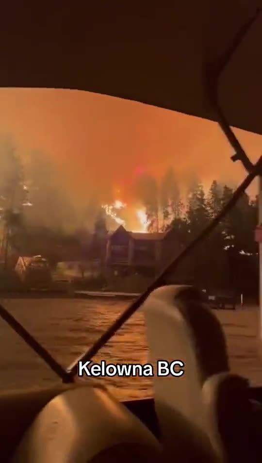 @amuse Canada is burning…