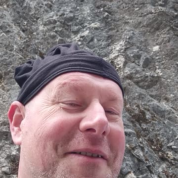 Spanyol Csapatás Reloaded 18. - Sajtos sonkás avokádós korianderes szenya