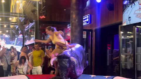 GIRL TAKE ON THE BULL! Benidorm Bull Ride. Mechanical Bull EPIC FAIL