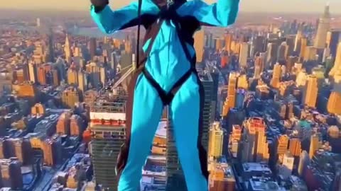 -Would you like to experience the 1,200-foot altitude of new york?