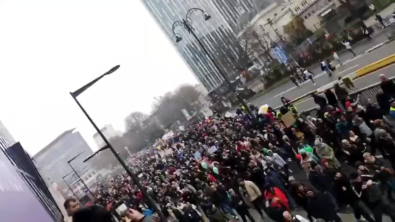 Massive Anti Covid & Lockdown Demonstration in Belgium 🇧🇪 Brussels. 19/12/21