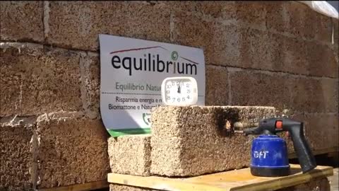 Soluzioni ecologiche che non implementeranno mai: Mattoni in canapa