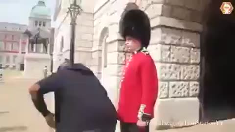 Queen's Guard Don't Play
