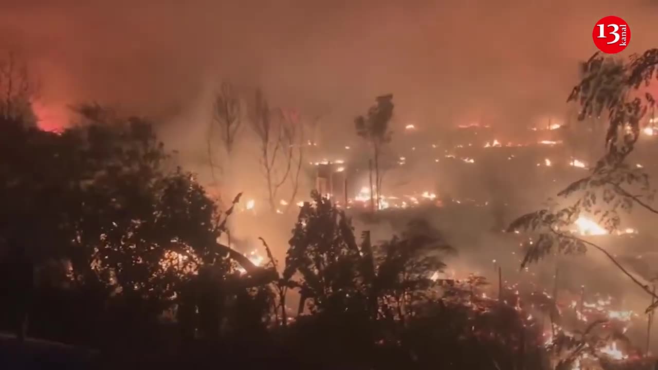 Rohingya refugee camp fire in Bangladesh guts more than 1,000 shelters