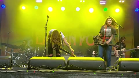 Larkin Poe - LIVE @ 420Fest (Wanted Woman : ACDC)