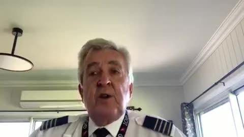 Qantas Pilot GRAHAM HOOD Speaks Out About Vaccine Mandate LEGEND SHARE THIS NOW -- WAKE UP WORLD