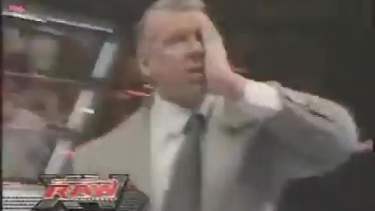 WWE RAW 15 | Slap Happy