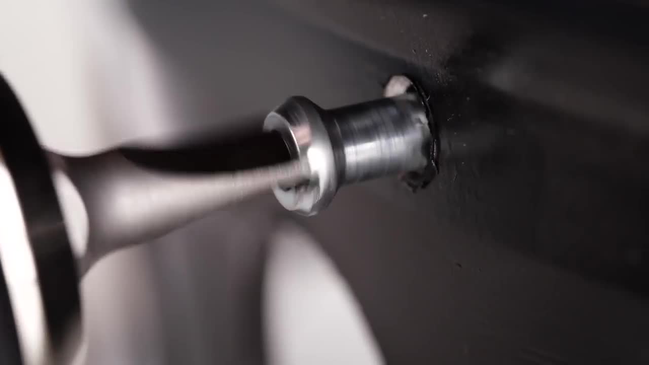 Just a Normal Bike Math: 0.5 х 2 = 1 Wheel