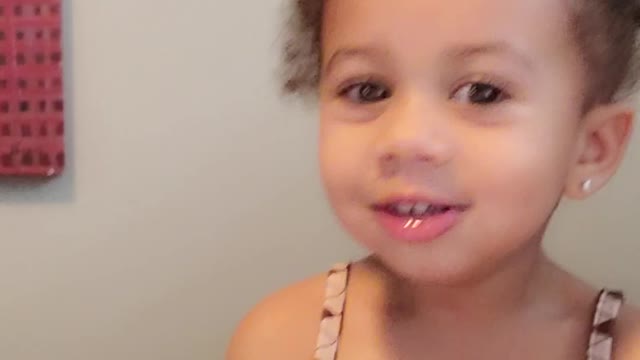 Most hilarious baby ever!!! 🤣🤣