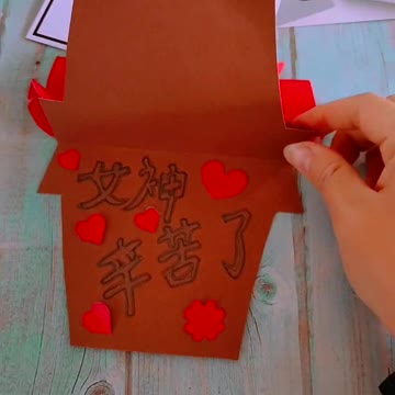 vases and pretty flowers from paper