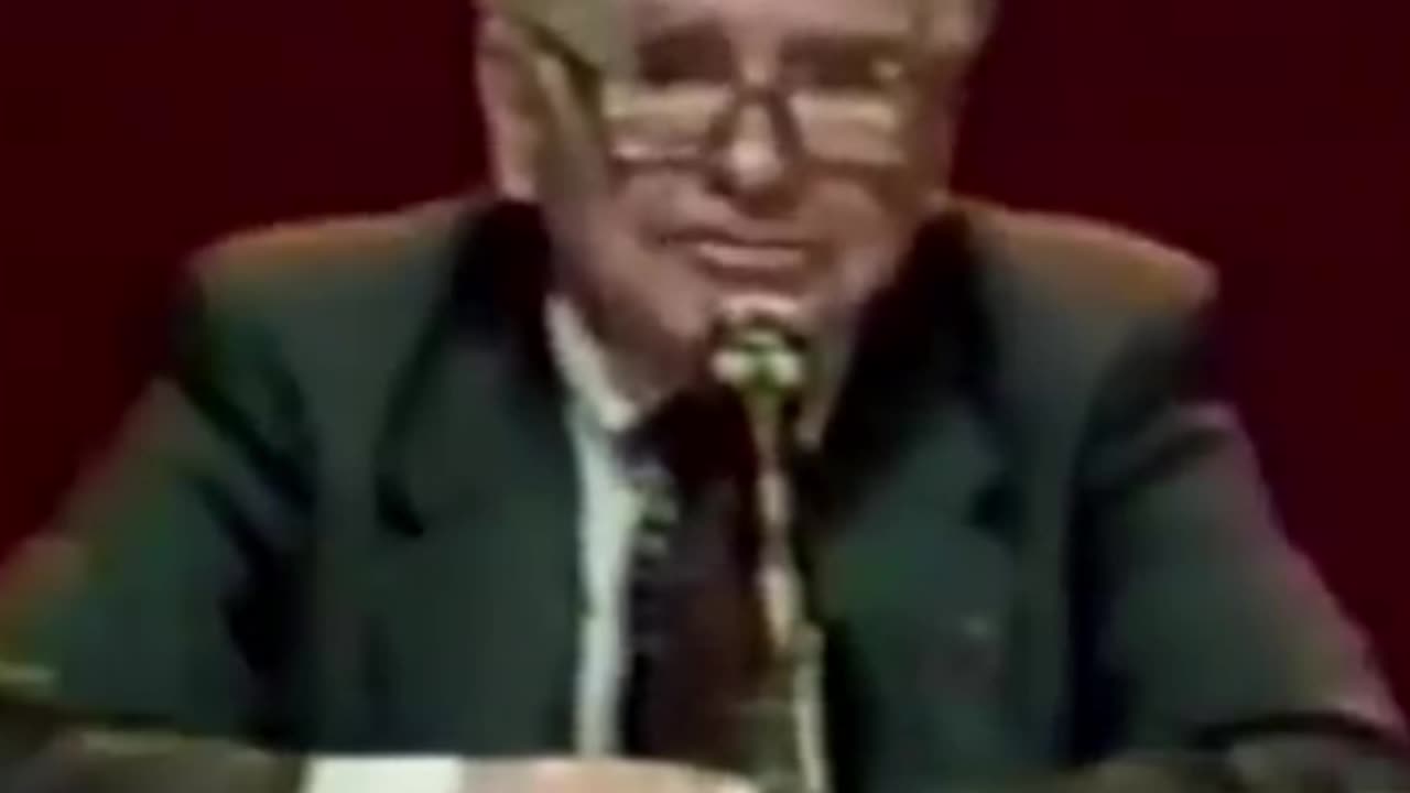 Airline Stocks VS Seas Candy - Warren Buffett