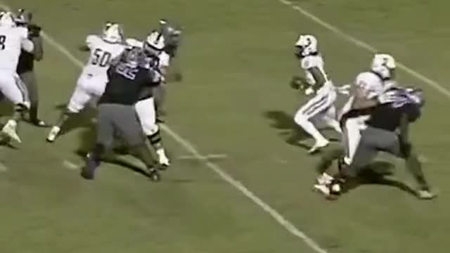 ESPN 300 QB Demond Williams with an UNREAL run 😳