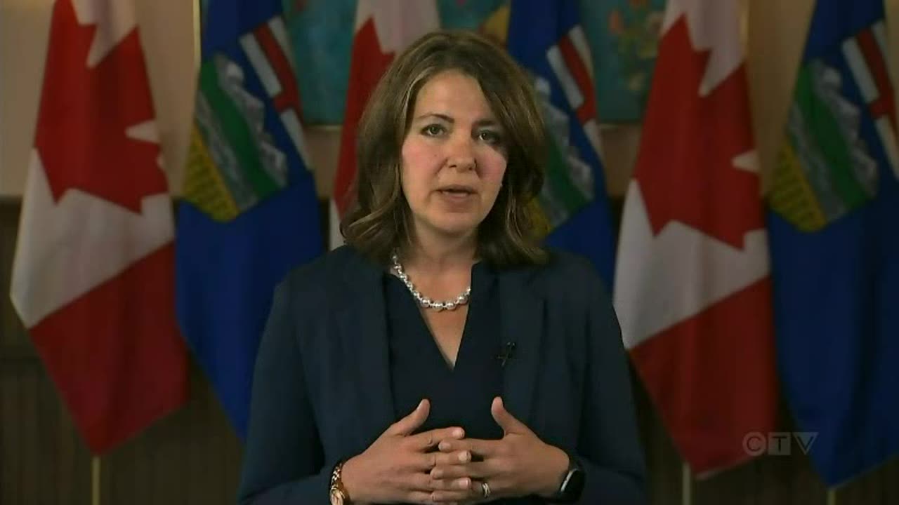 Alberta Premier Danielle Smith schools CTV reporter on Alberta wildfires and climate change!