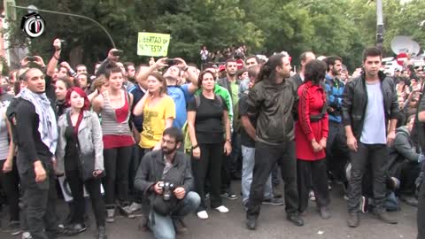 #25S La policía agrede al cámara de La Tuerka