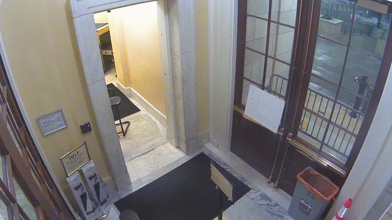 5143CHOB02RotundaCH12-RM284_2021-01-05_18h59min23s823ms.mp4