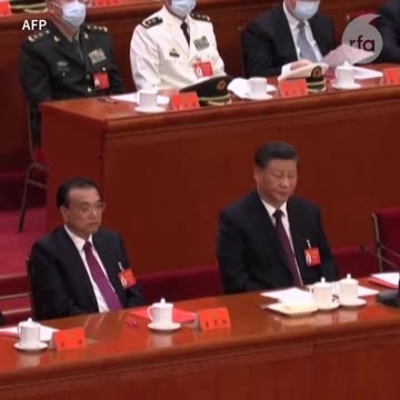 Former Chinese president Hu Jintao escorted out of the CCP party congress on live TV