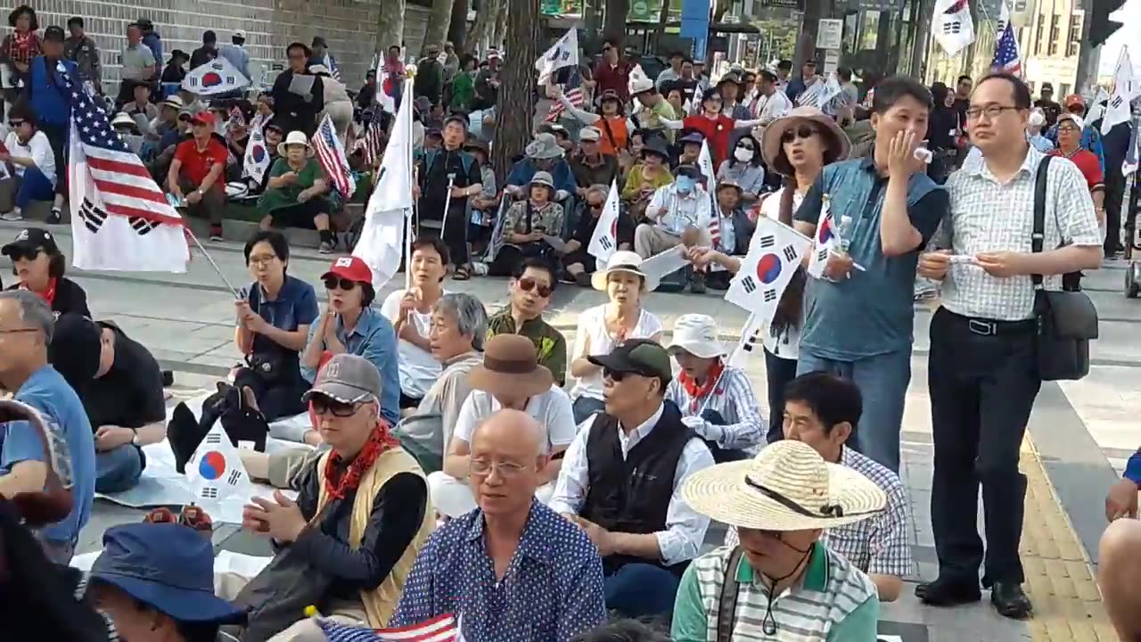 20180606_V3_S04(9ZLV_N5qOxo)현충일 대한문 추모 음악제1