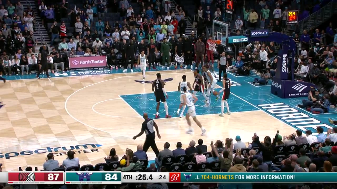 NBA: Hornets Close In! Miller's Clutch Shot Makes it a 1-Point Game (18.5 4Q)