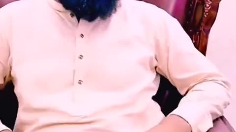 Molvi usman funny video 😂😂kis kis ka ye song gany ka dil krta ha 😅😂