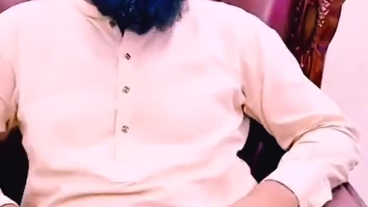 Molvi usman funny video 😂😂kis kis ka ye song gany ka dil krta ha 😅😂