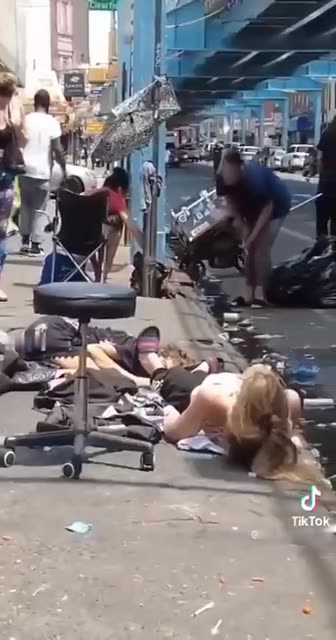 Наркотики - страшная сила, убивающая миллионы людей по всему миру.