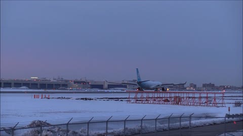 Welcome to Canada to see the snow #05