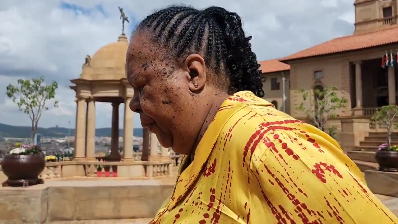 This woman in South Africa doesnt realise just how much Putin hates her