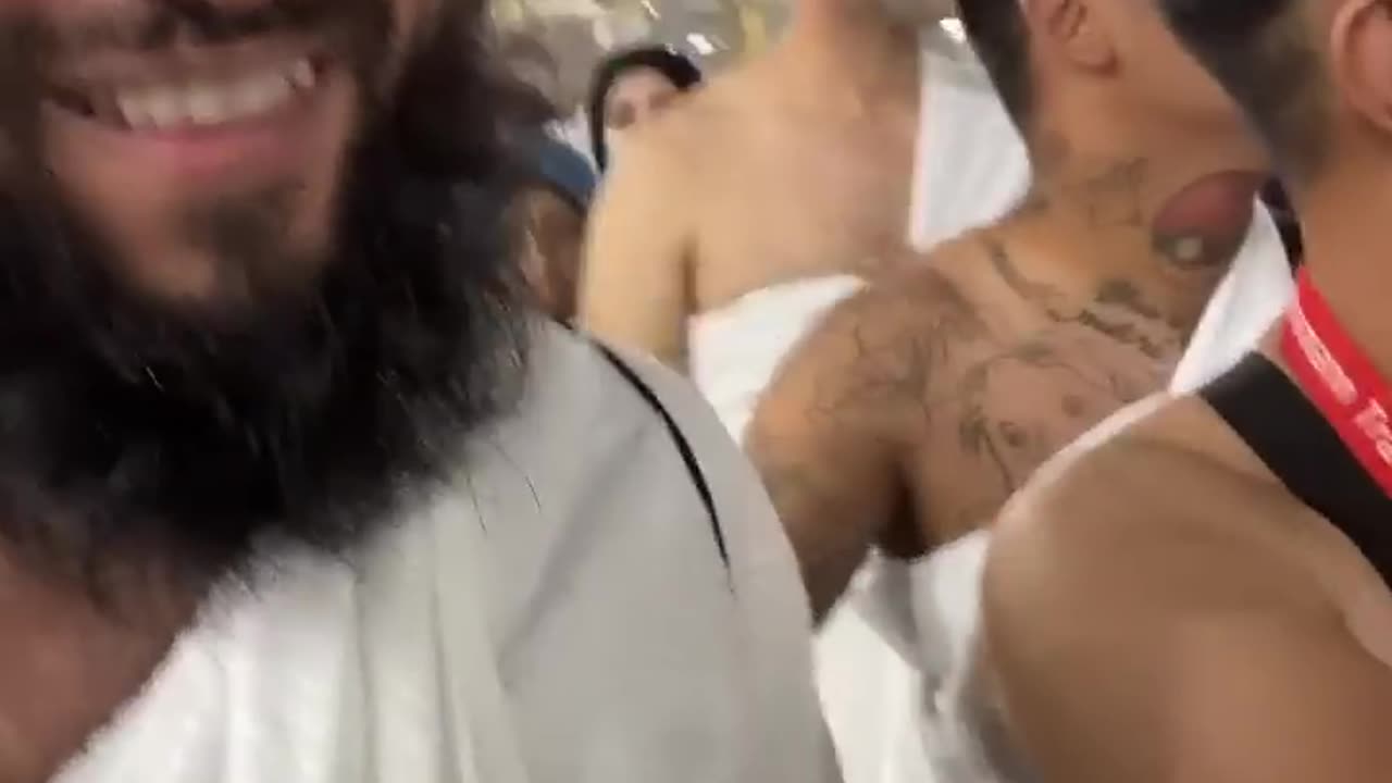 TATTOOED MUSLIMS IN MECCA