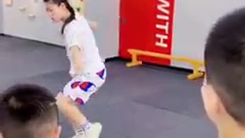 — Training form nanquan wushu china 🇨🇳