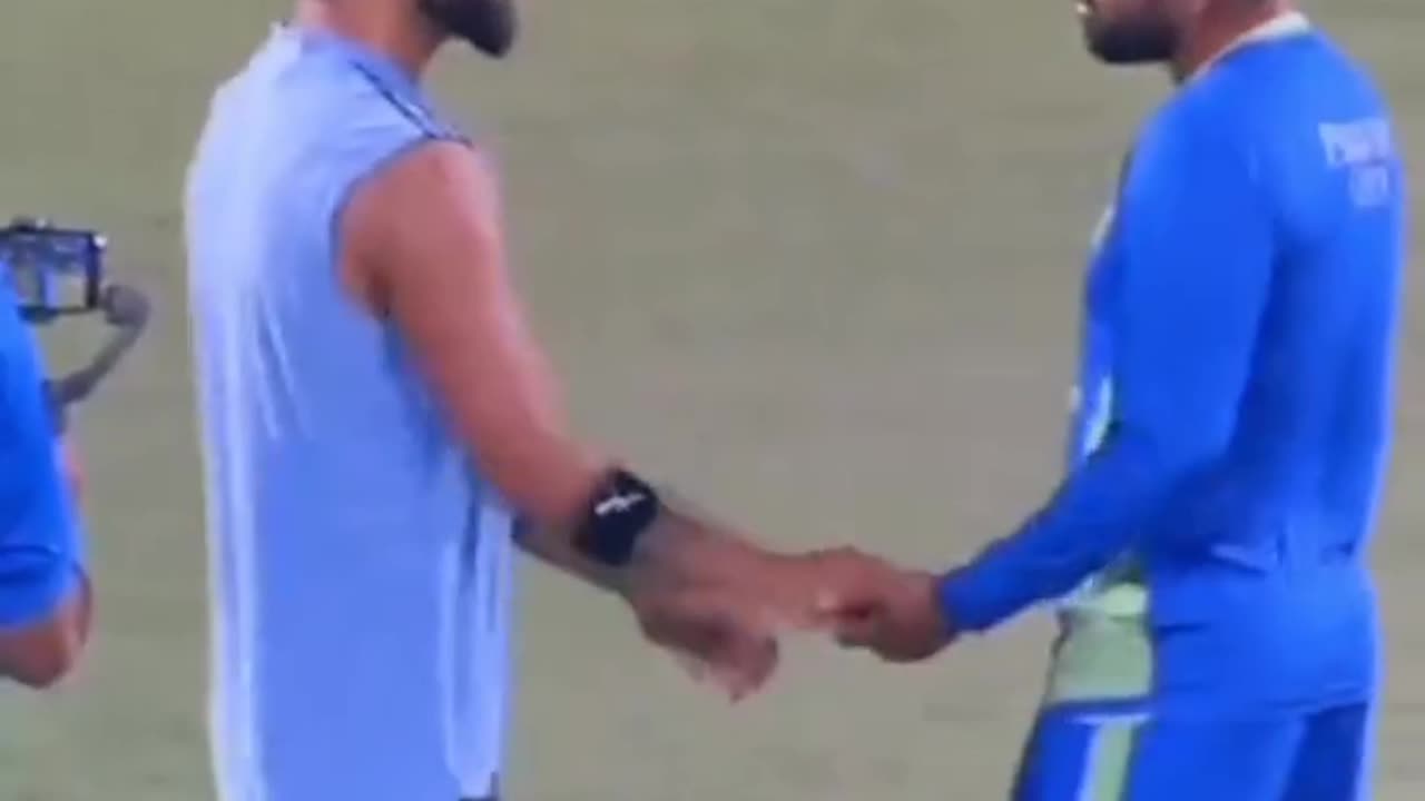 Haris rauf meets kholi