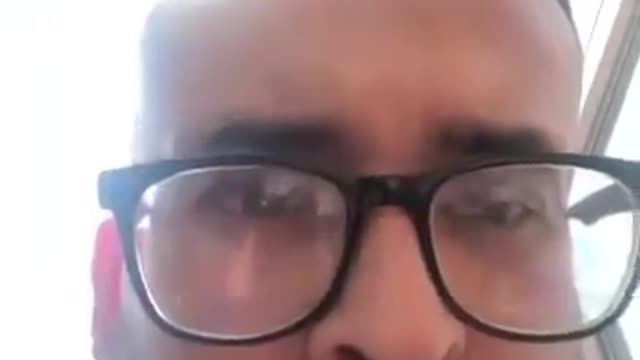 FRIEND FOUND DEAD IN APARTMENT AFTER VAX : (