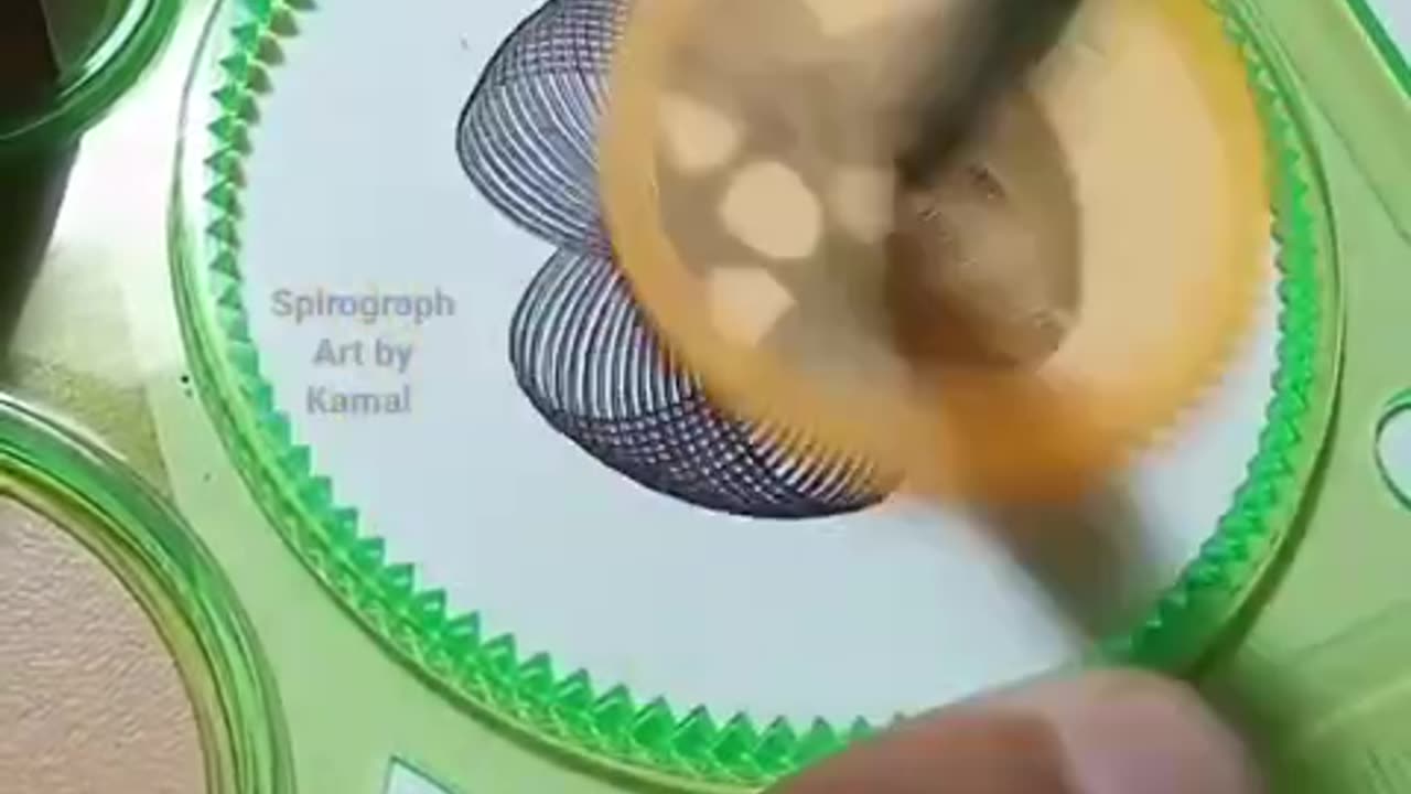 Handmade Spirograph Art | DIY | 1 Minute Craft | Handmade Craft