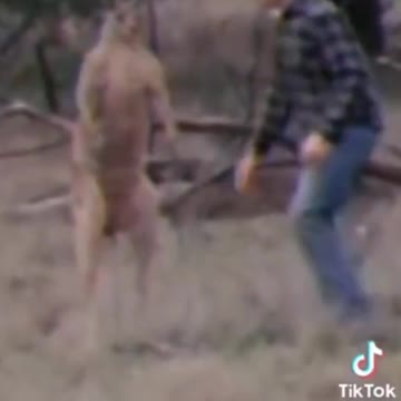 Sometimes ya gotta put the Kangaroo in its place 👊