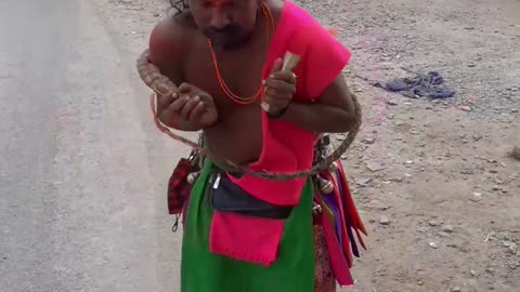 Indian Couple Earning Money from their Traditional Art with amaging Music