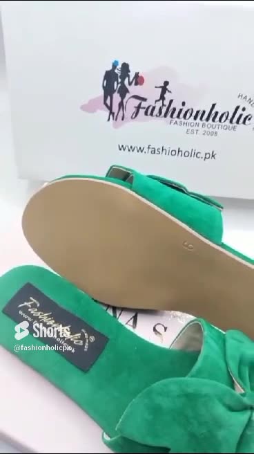 Ultimate Comfort: Unveiling the Luxury of UGG Slippers | Fashionholic #flipflopforwomen #slippersugg