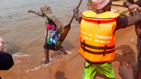 INTERESTING FISHERING GAME IN LAKE TANGANYIKA.