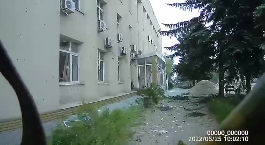 Unique footage of the hoisting of the Banner of Victory over the Krasny Liman