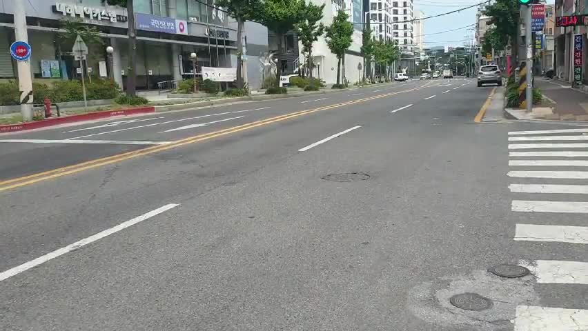 Use it as a video of the bus passing by