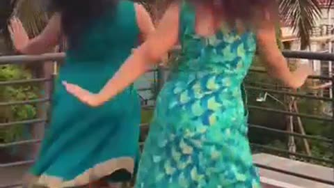 Bollywood dance