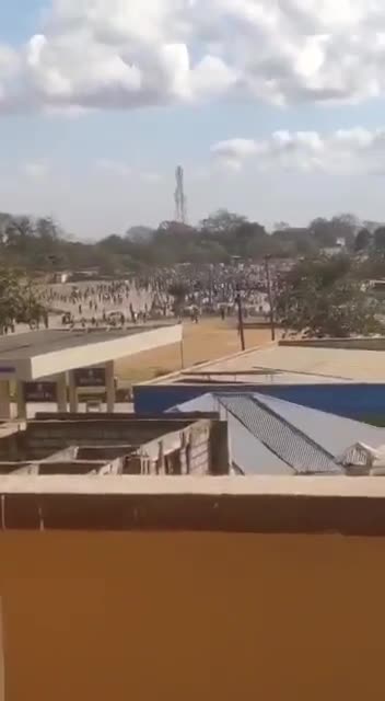 Protesty v Malawi v jihovýchodní části Afriky proti inflaci a roustoucím nákladům