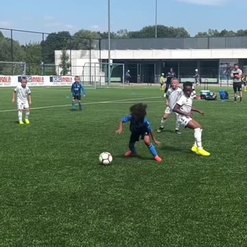 Kids skills in football #football #kids #soccer