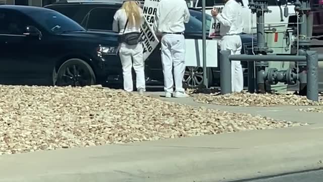 Encountering an Intactivist Demonstration on a Nice Saturday Afternoon