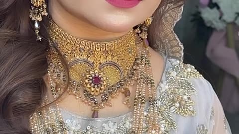 Bridal arabic look